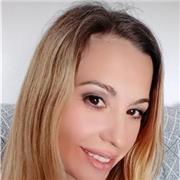 Soy profesora desde hace 15 años, experiencia comprobable. Puedo ayudarte con tus tareas en todas las materias del área del lenguaje y sociales. También en idioma inglés e italiano